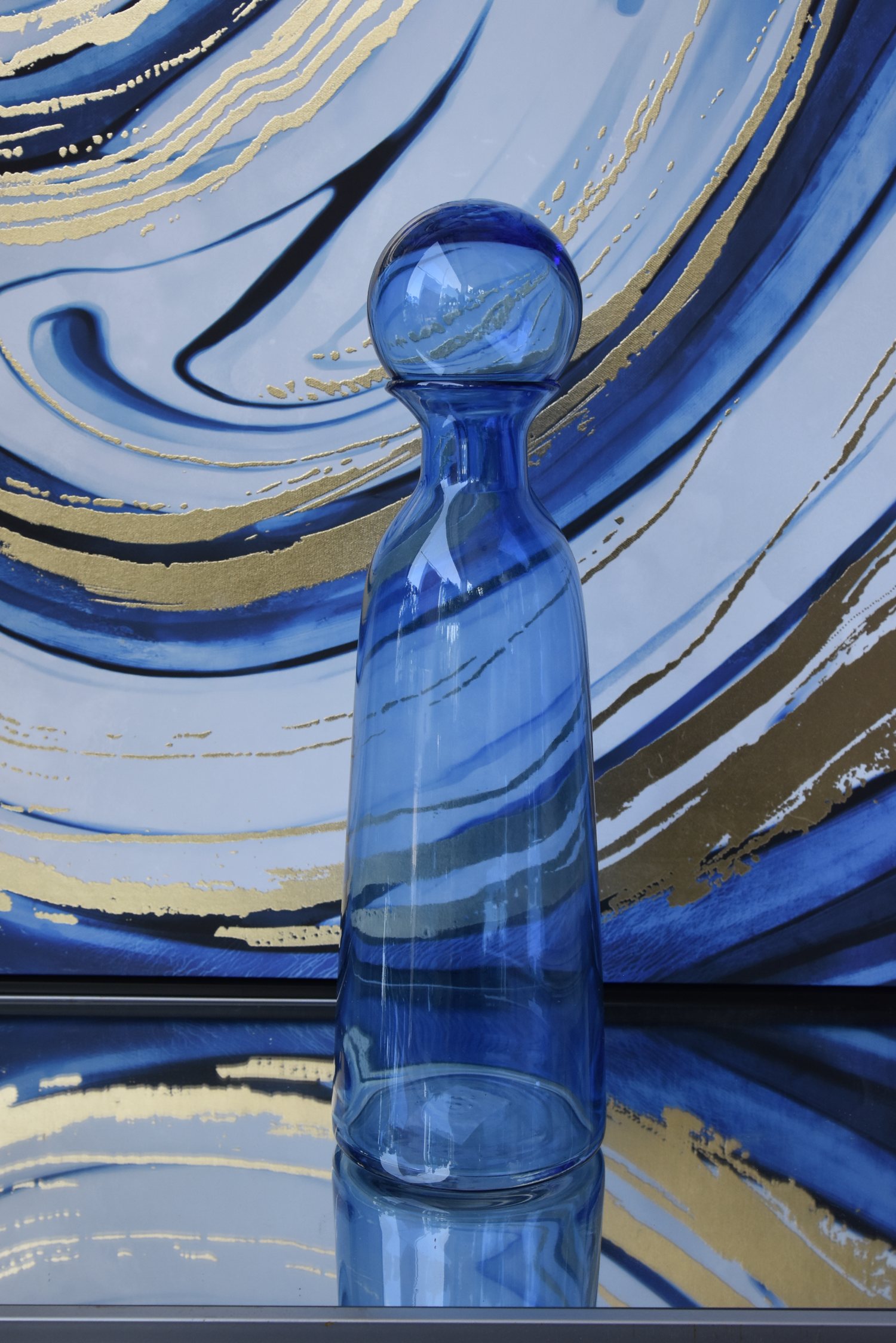 RoyialBlue class bottle