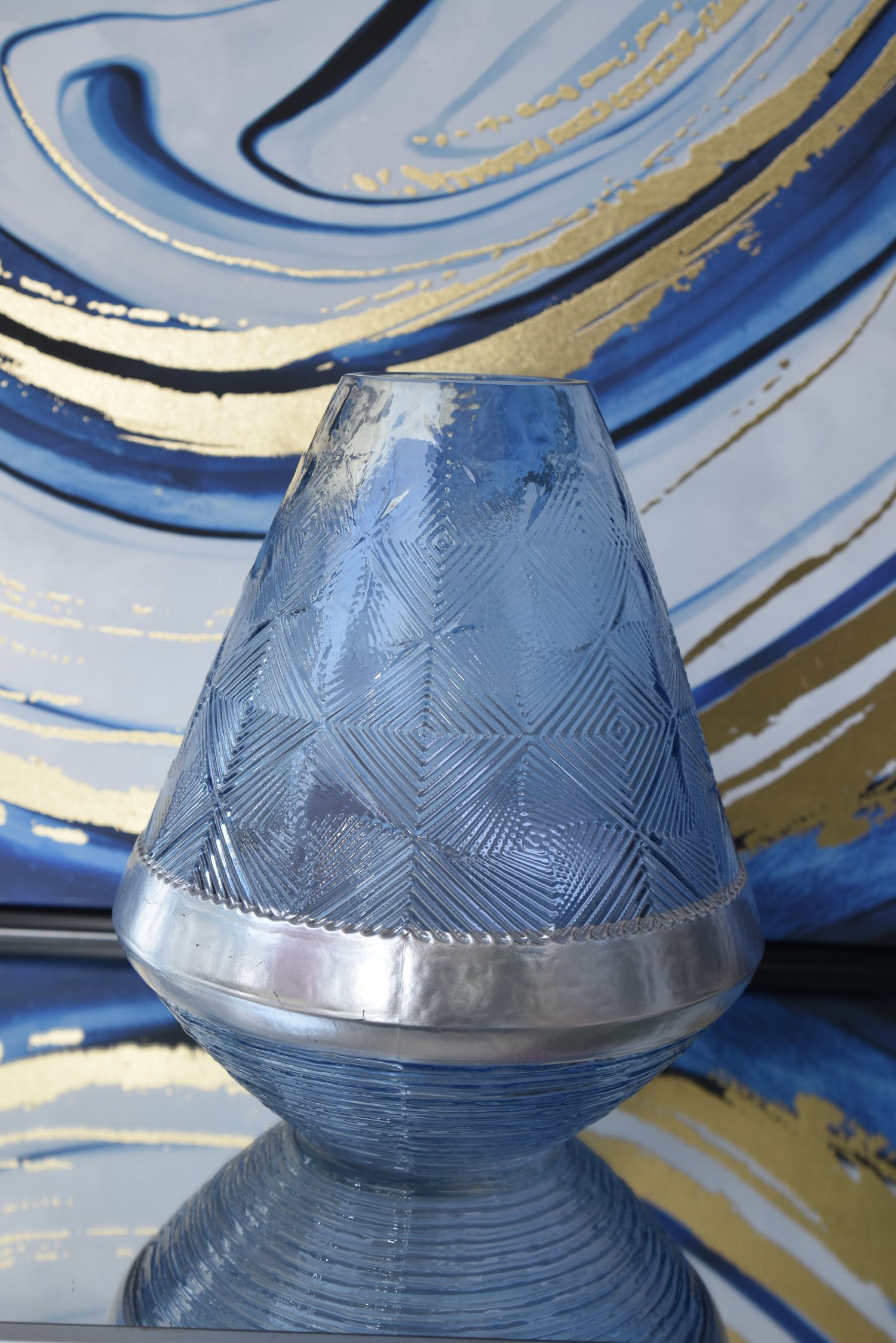 RoyialBlue triangle glass vase large