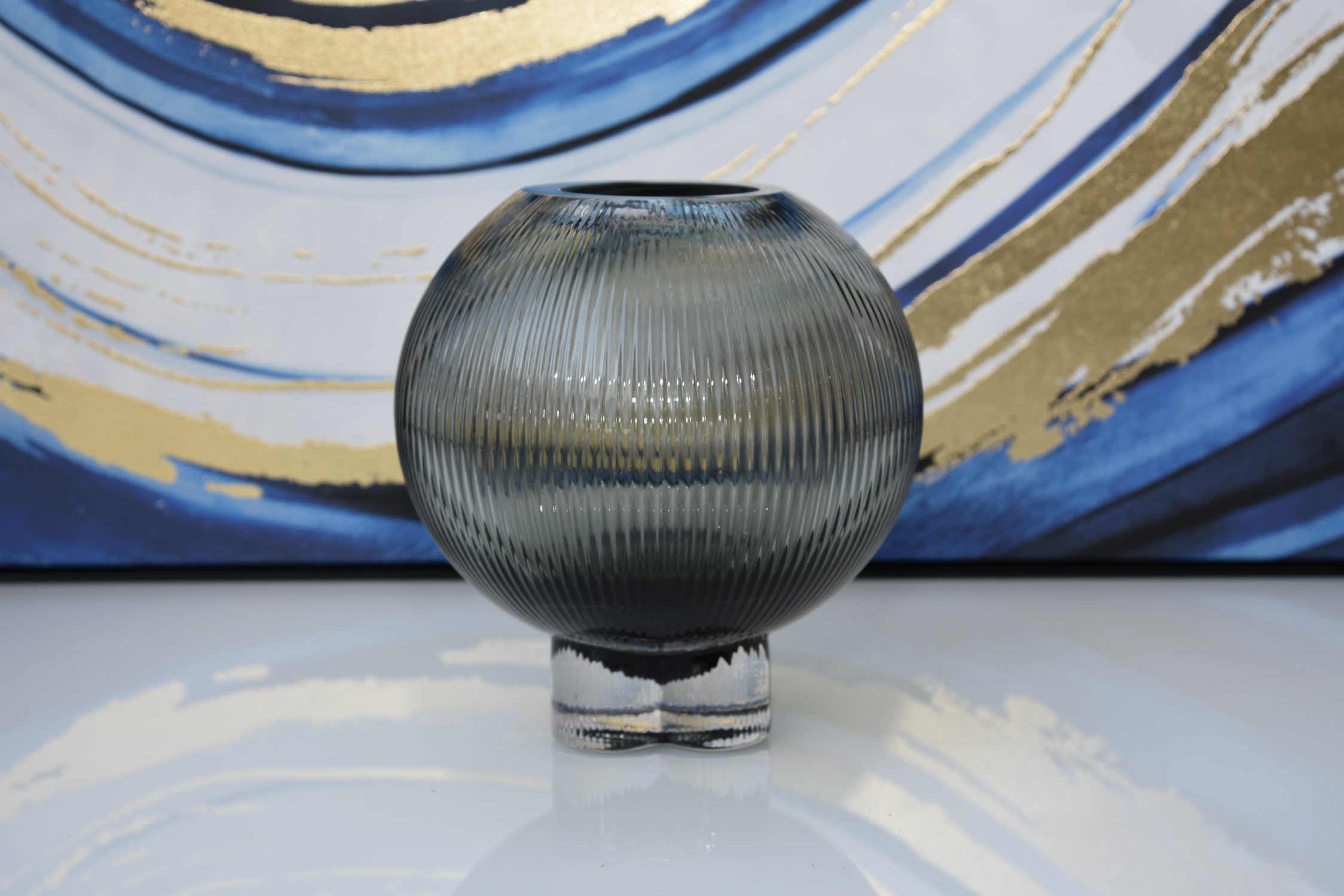 Round glass black vase large
