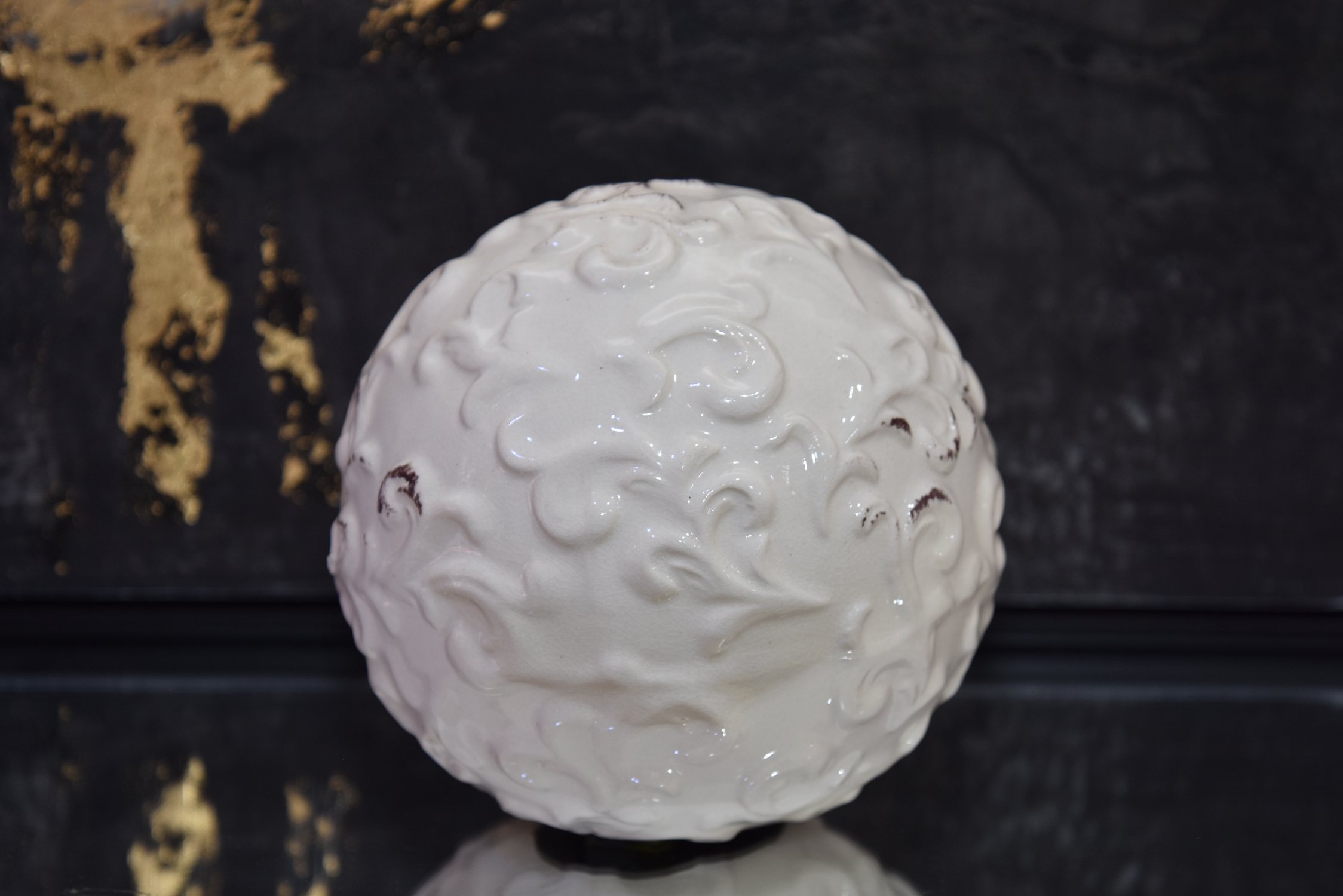 Vintage style ceramic ball large zize