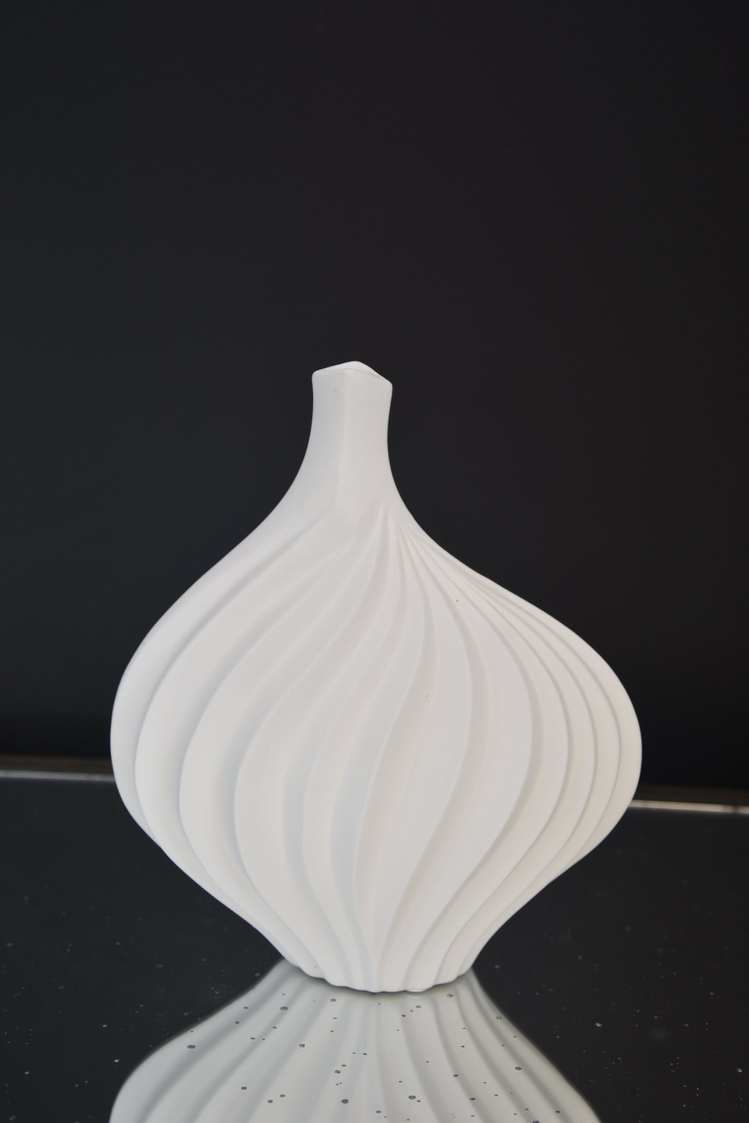 Ceramic vase