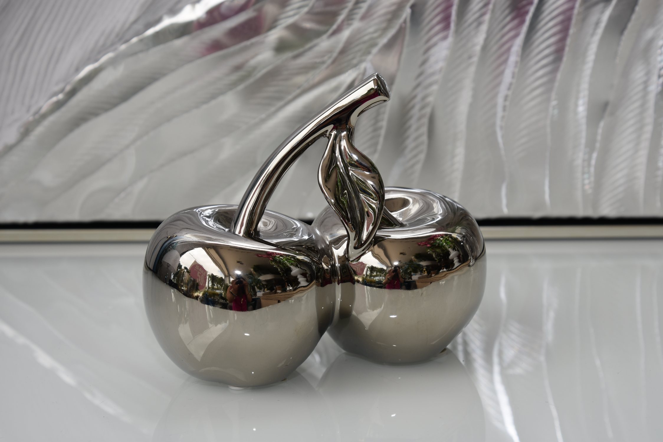 Ceramic silver cherry