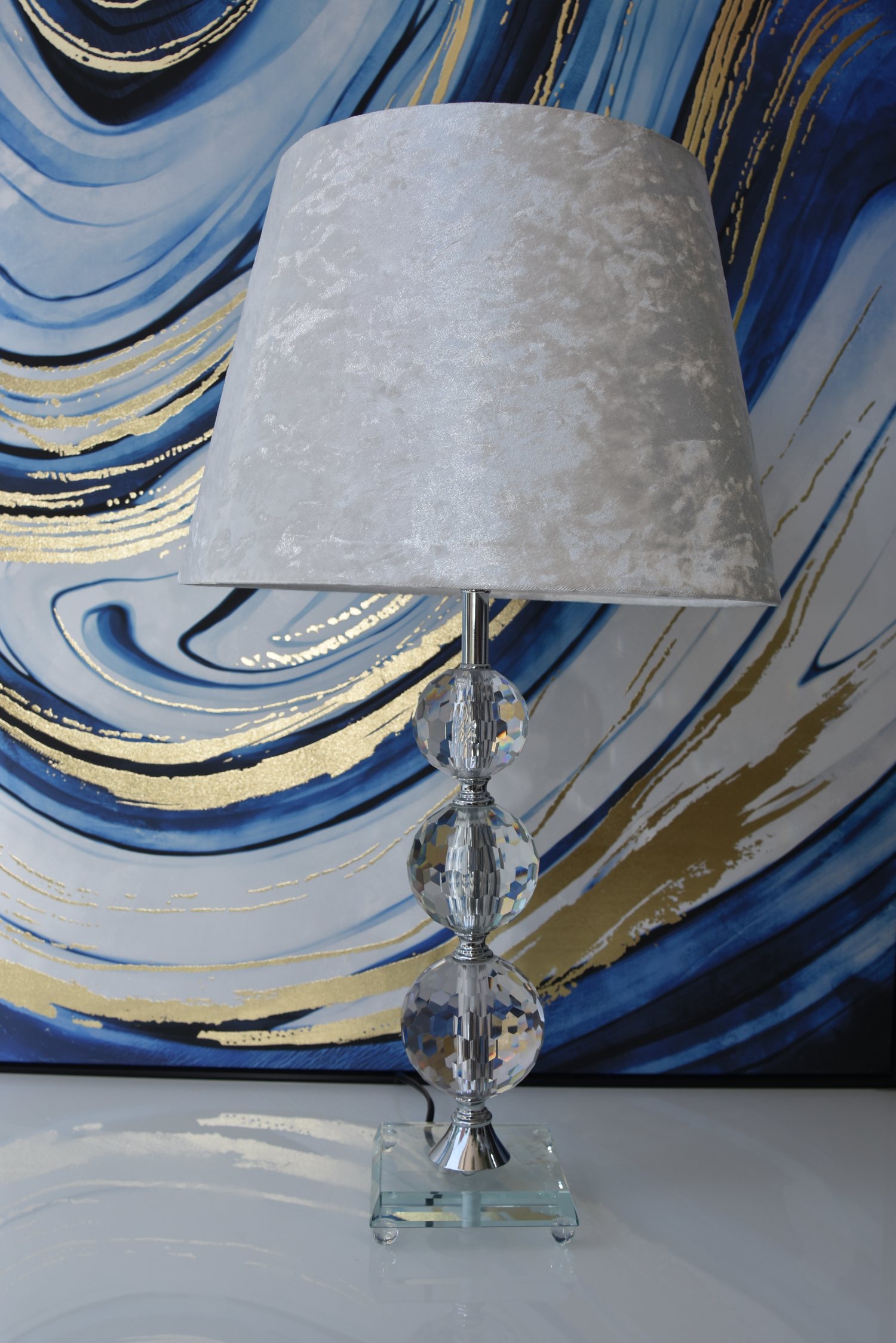 Crystal table lamp