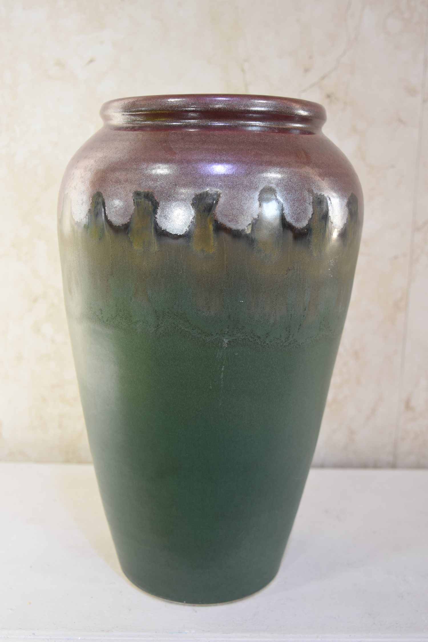 Pottery art vase